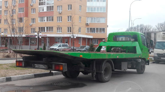 evakuatori v Молодежном поселке